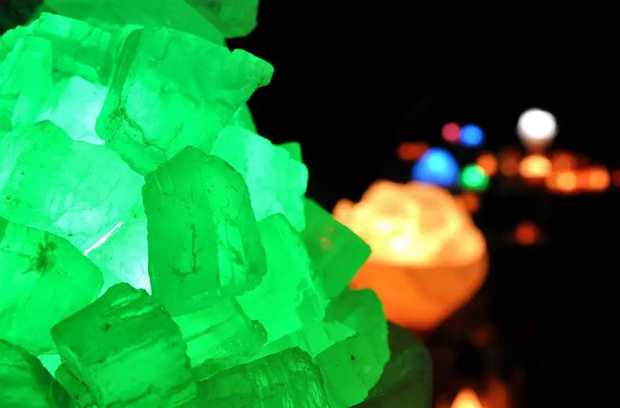 Dünyanın gözü onda Dünyanın gözü onda