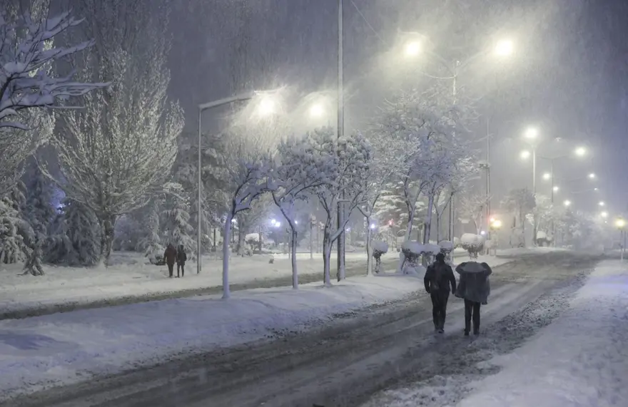 Ankara beyaza büründü, sırada İstanbul var 5 Ankara beyaza büründü, sırada İstanbul var 5
