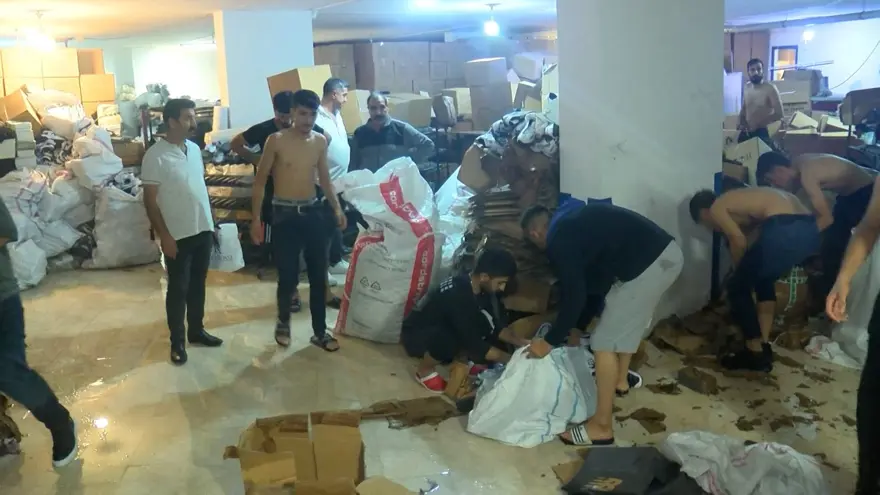 "MALLARIMIZI KURTARMAYA ÇALIŞIYORUZ, MAHVOLDUK" 15