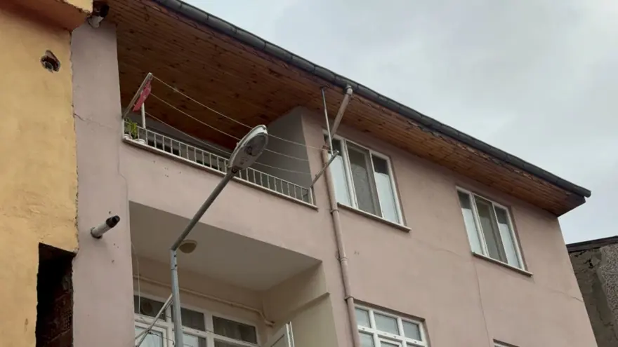 TUTUKLANDI 4 TUTUKLANDI 4