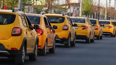 Taksilerde zamlı tarife başladı