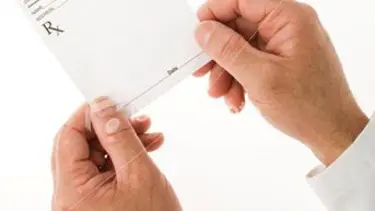 ‘Reçeteye ilaç değil, etken madde yazılsın'