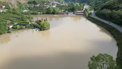 Çamur deryasına dönen turizm merkezi için harekete geçildi