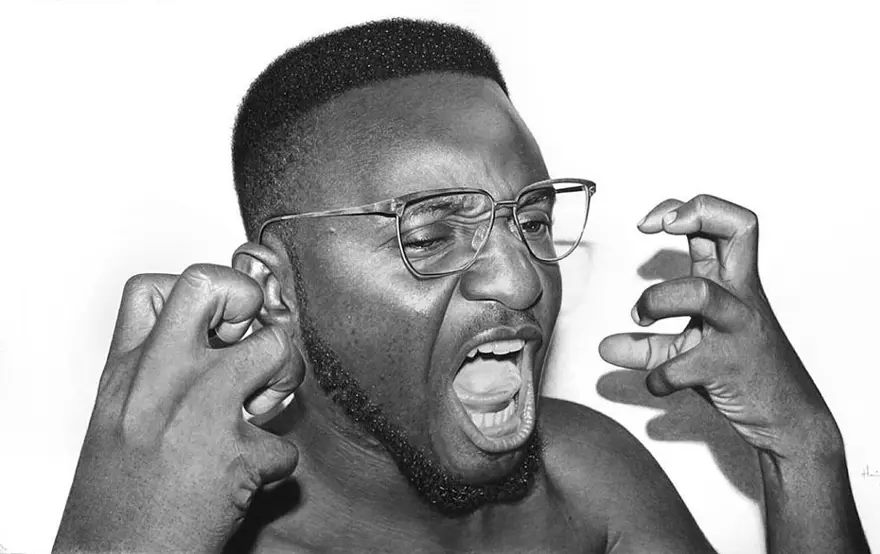 Nijeryalı sanatçının gerçeküstü resimleri 11