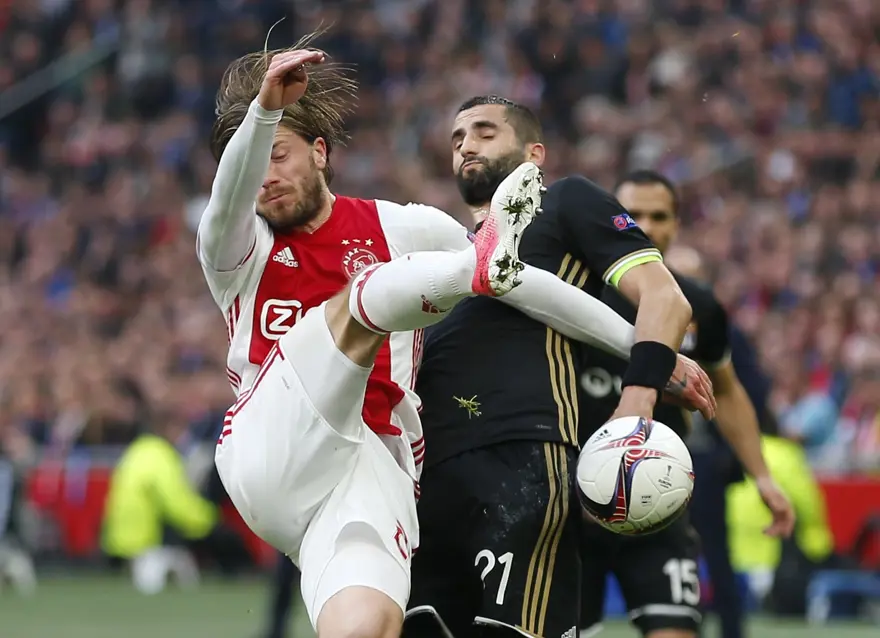 Lyon'a ağır darbe 3 Lyon'a ağır darbe 3