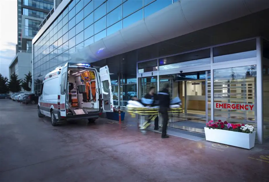 Acilden giriş yapan hastanın hukuk zaferi. Hastane 120 bin lirayı geri ödeyecek