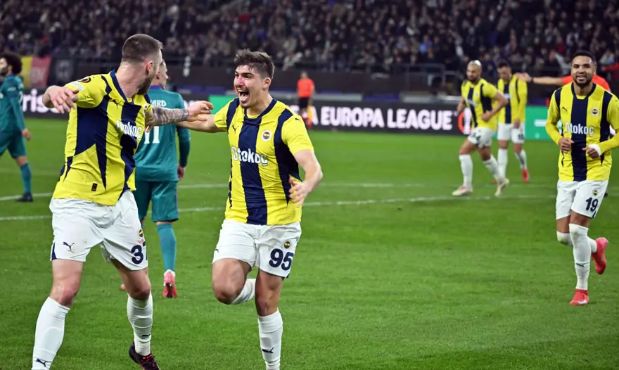 Fenerbahçe yönetiminden Galatasaray derbisine özel prim 4 Fenerbahçe yönetiminden Galatasaray derbisine özel prim 4