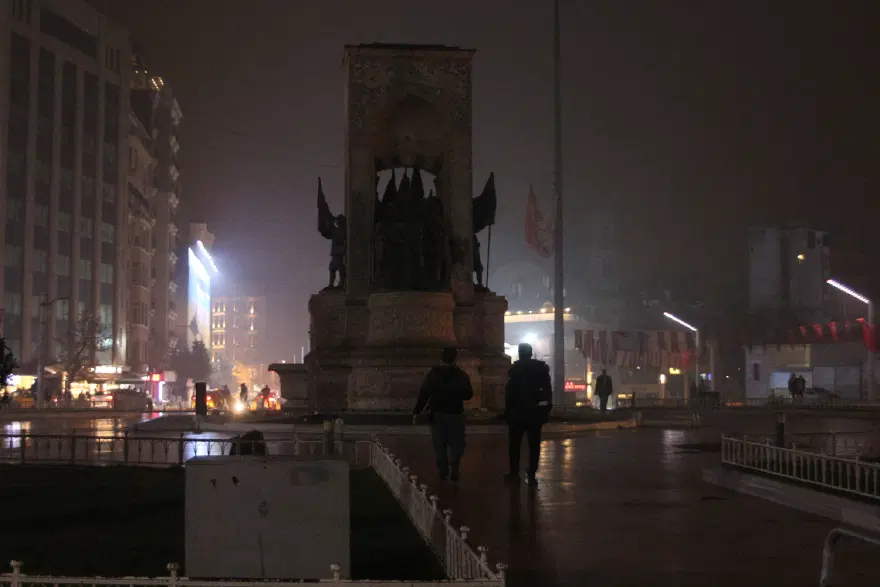 İstanbul'da yoğun sis 11