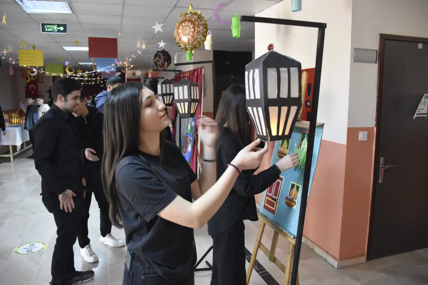 "HEYECANLA ETKİNLİĞE KATILMAK İSTEDİLER" 1 "HEYECANLA ETKİNLİĞE KATILMAK İSTEDİLER" 1