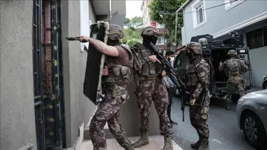 İstanbul'da DAEŞ'e operasyon: 20 gözaltı
