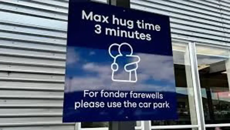 UZUN VEDALAŞMALAR YASAKLANDI 9