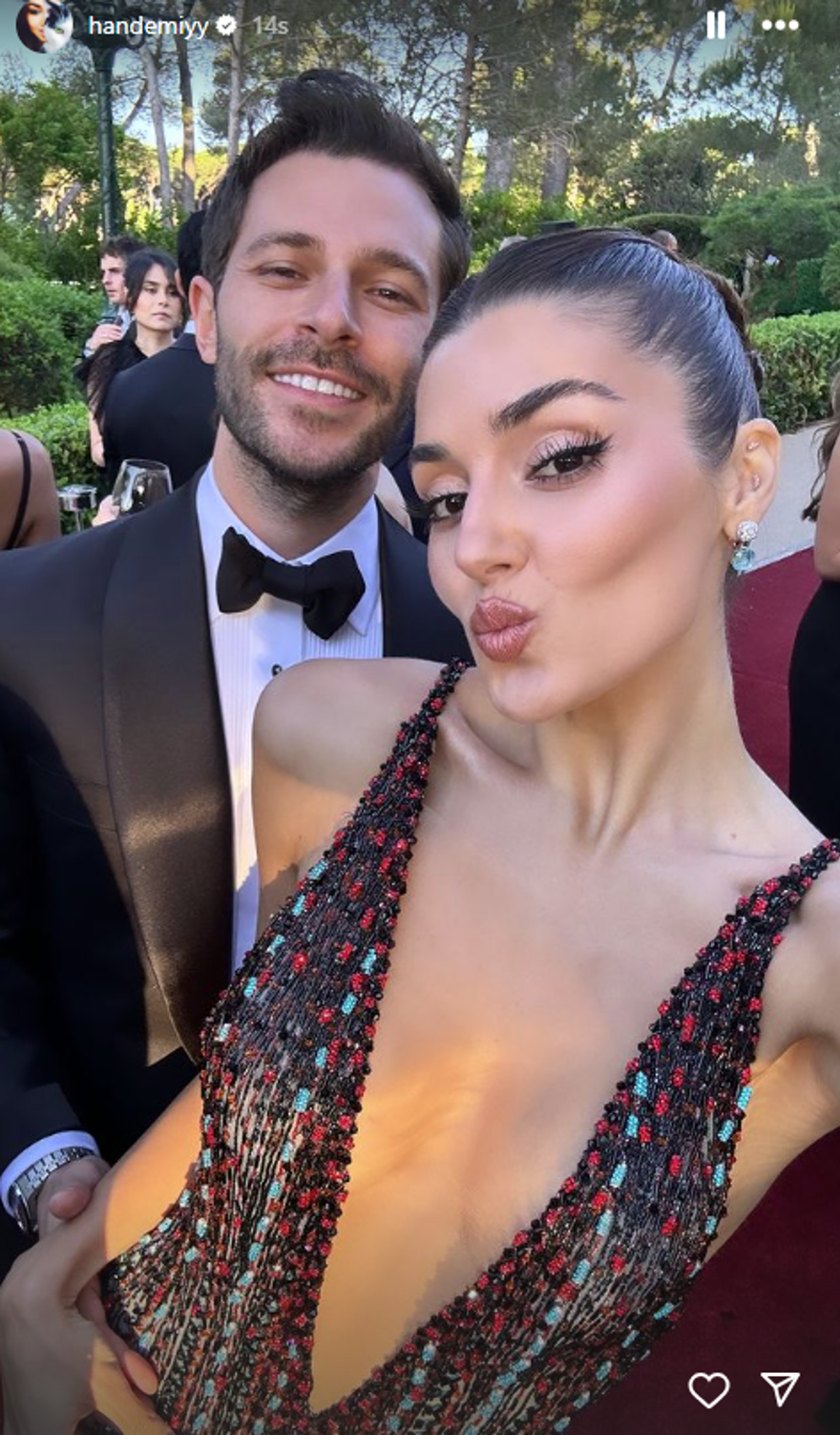 Hande Erçel ile Hakan Sabancı Cannes'da 4