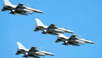 Tuz Festivali'nde F-16 gösterisi