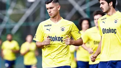 Ahmet Necat Aydın kimdir? Fenerbahçe altyapısında yetişen Ahmet Necat Aydın kaç yaşında, hangi mevkide oynuyor?