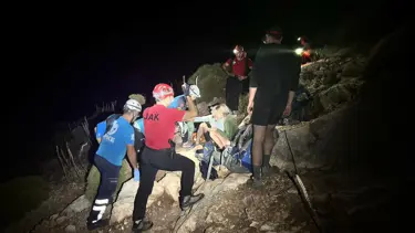 Doğa yürüyüşünde düştü, ekipler 2 saatte kurtardı