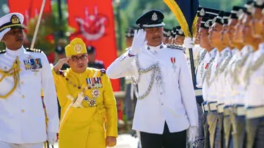 Malezya veliaht prensi Tengku Petra İsveçli okul arkadaşı ile evleniyor