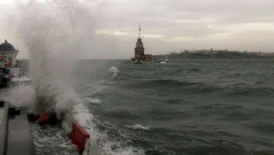 Meteoroloji'den Marmara ve Trakya için 'fırtına' uyarısı