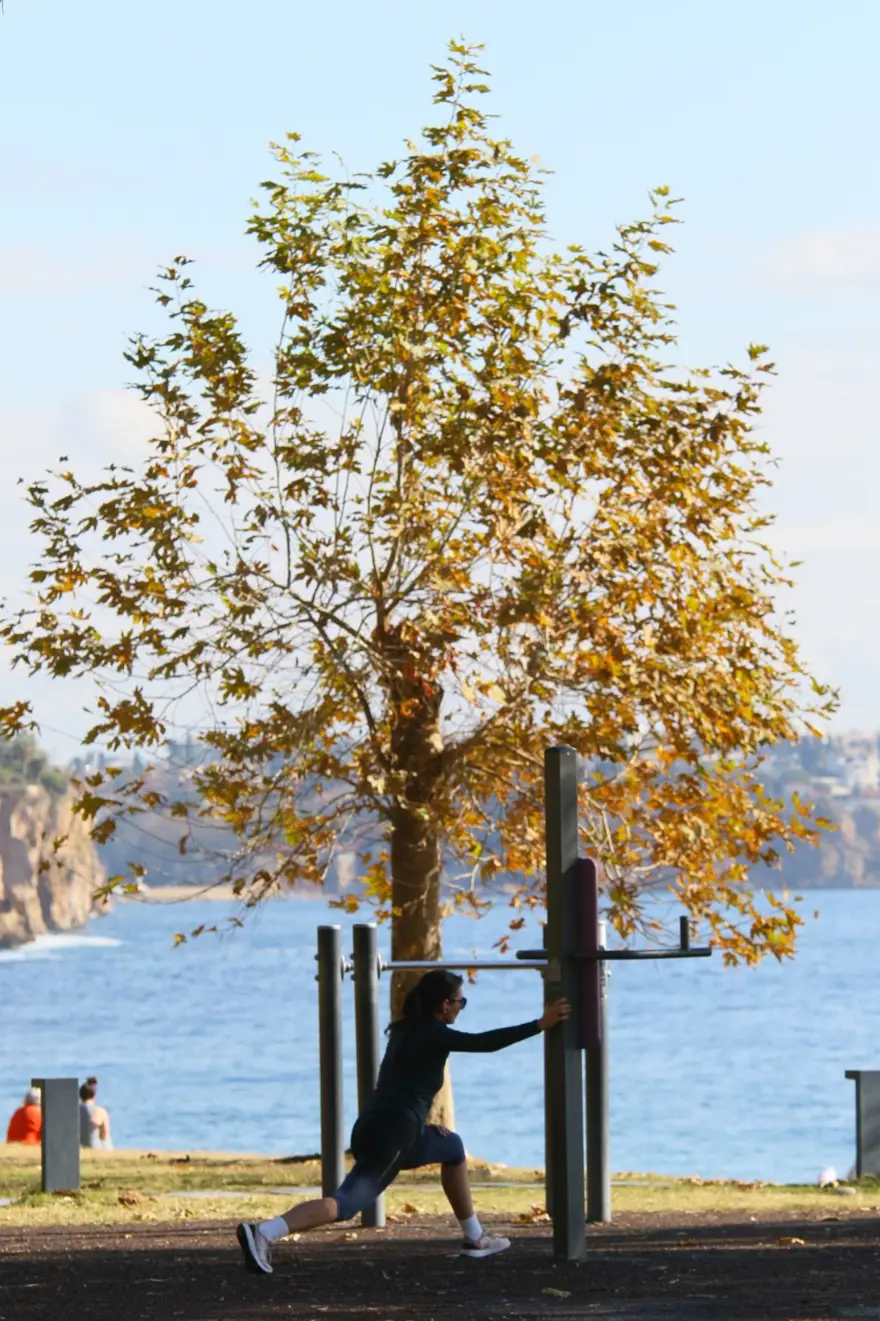 Antalya'da iki mevsim bir arada yaşanıyor 4 Antalya'da iki mevsim bir arada yaşanıyor 4