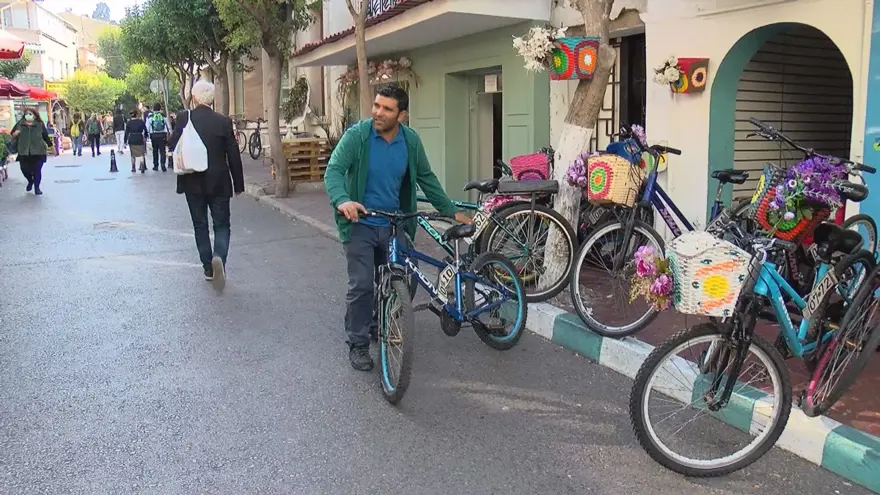 Adalarda akülü araçlara yasak gelince bisikletlere talep arttı 