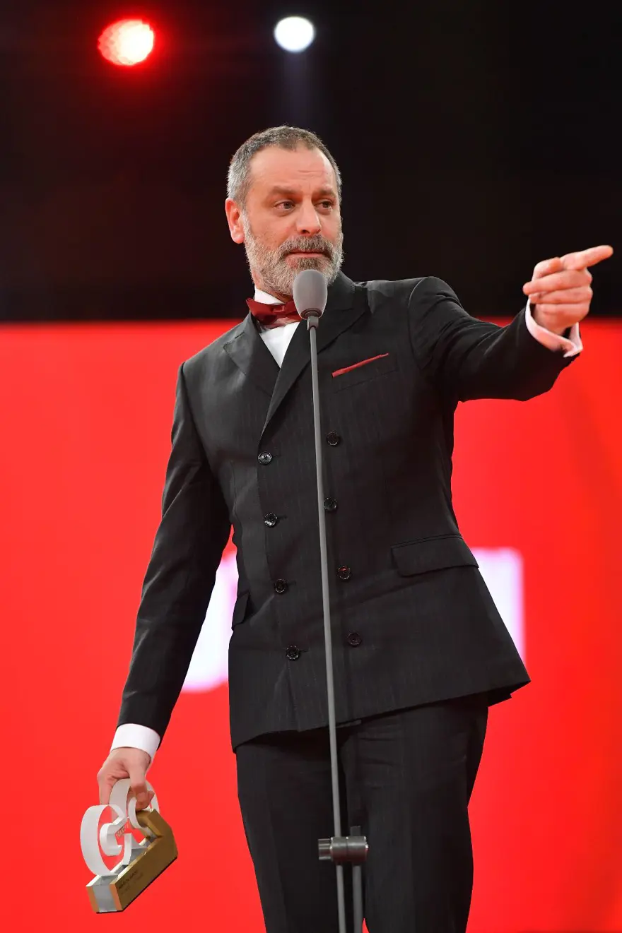 Ozan Güven: Sınırlarımızın ötesinde çocuklarımız var, bütün annelere teşekkür ediyorum 6 Ozan Güven: Sınırlarımızın ötesinde çocuklarımız var, bütün annelere teşekkür ediyorum 6