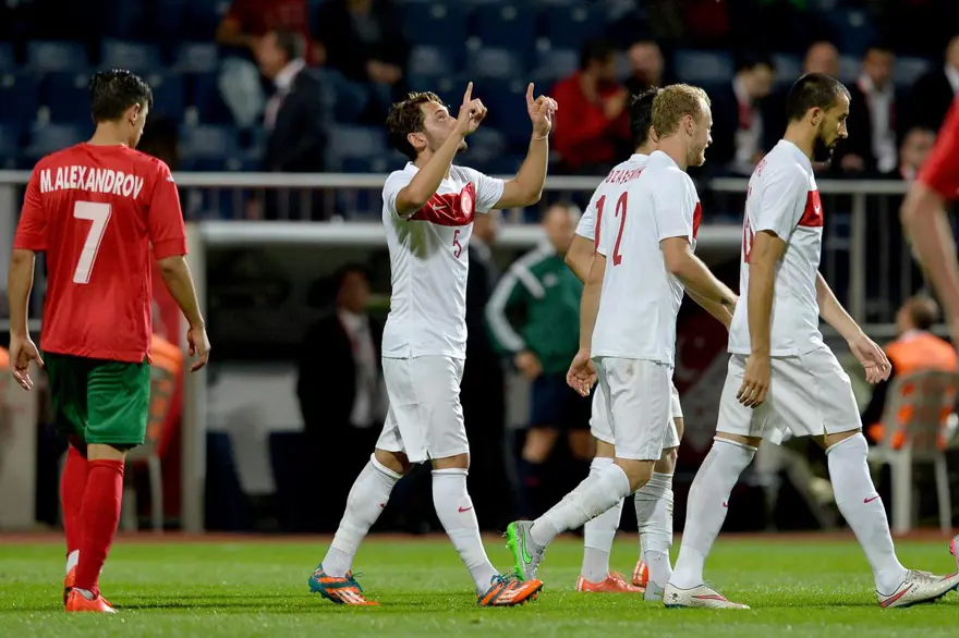 Türkiye Bulgaristan'ı farklı yendi 24