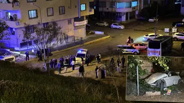 Lastiği patlayan refüje yuvarlandı. Sürücü öldü, annesi yaralandı