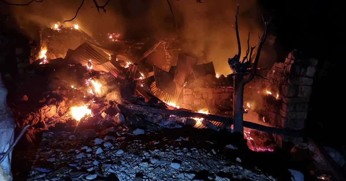 Yaşlı kadın yangın kurbanı