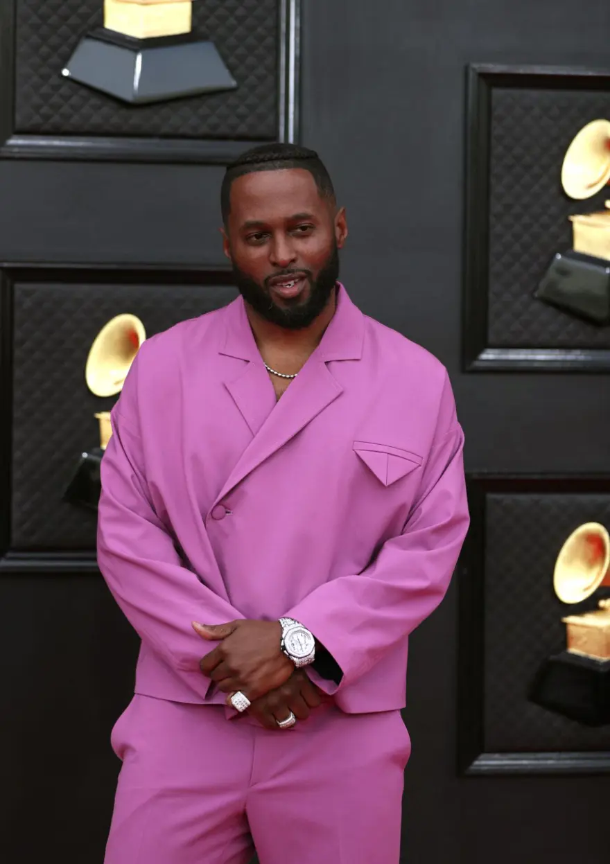 2022 Grammy Ödülleri'nde kırmızı halı şıklığı 37