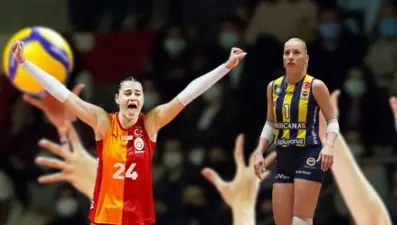 Galatasaray - Fenerbahçe Sultanlar Ligi maçı ne zaman? Galatasaray Daikin-Fenerbahçe Medicana yarı final voleybol maçı saat kaçta, hangi kanalda?