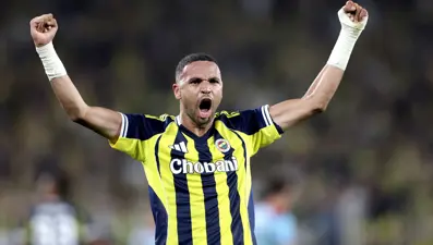 30 gol attı, taraftarla atıştı, 10 kilo verdi, ayakta alkışlandı: Fenerbahçe'de En-Nesyri fırtınası!