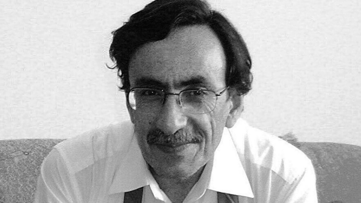 Yazar Ahmet Özalp hayatını kaybetti