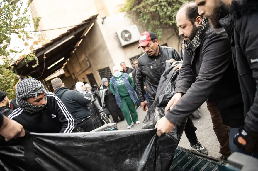 "BENDEN HER ŞEYİMİ ÇALDILAR" 4