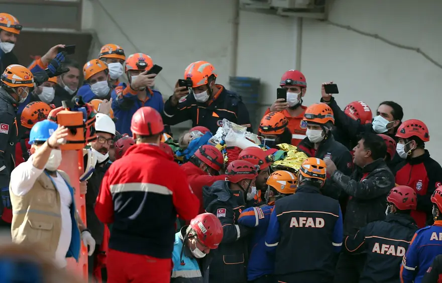 Ayda Gezgin 91. saatte kurtarıldı(Arama çalışmaları tamamlandı) 5
