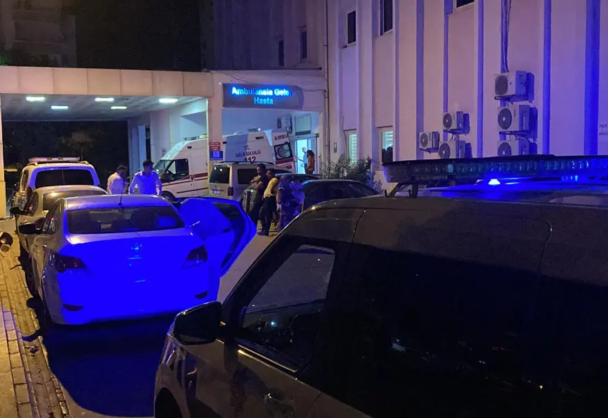 Resmi nikah yapılmadı diye düğünde kan aktı: 8 yaralı 2 Resmi nikah yapılmadı diye düğünde kan aktı: 8 yaralı 2