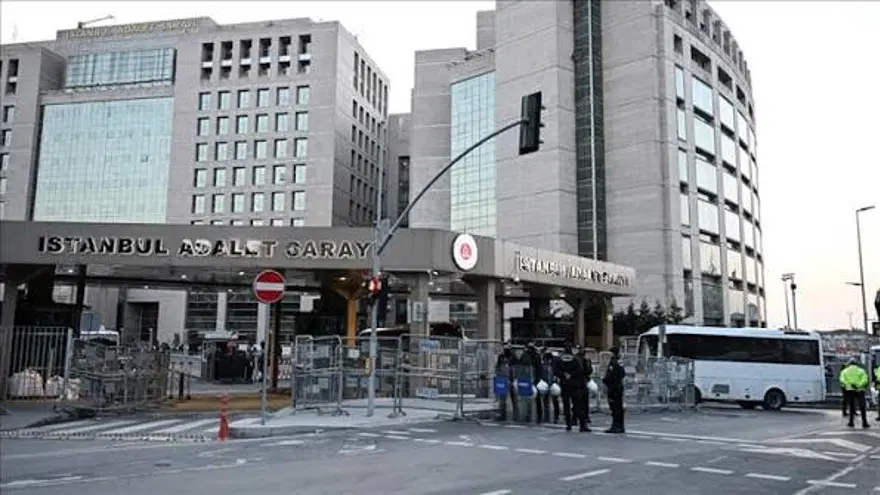 İLK OPERASYON ESENYURT'TA YAPILDI 1
