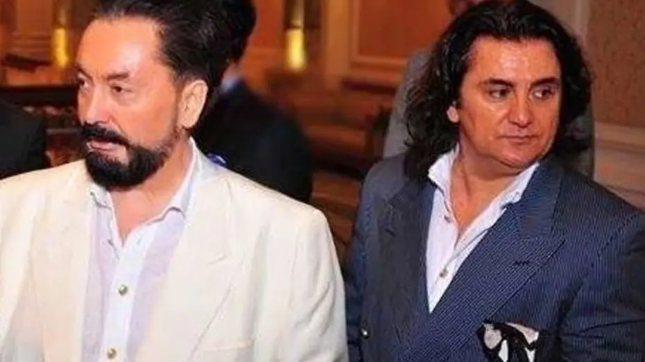 Adnan Oktar suç örgütünün kilit ismi yurt dışına kaçma hazırlığı yaparken yakalandı