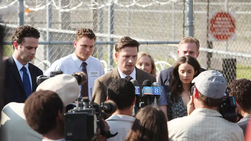 19. Rectify (2013-2016) 32