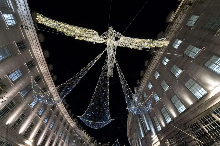 Londra sokakları Noel ve yılbaşı için süslendi 18 Londra sokakları Noel ve yılbaşı için süslendi 18