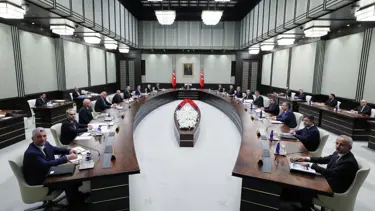 Kabine toplantısı ne zaman, bu hafta var mı? Gözler öğrenciye vergisiz telefon satışında