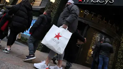 Ünlü giyim şirketinde skandal: 151 milyon dolarlık harcama gizlendi