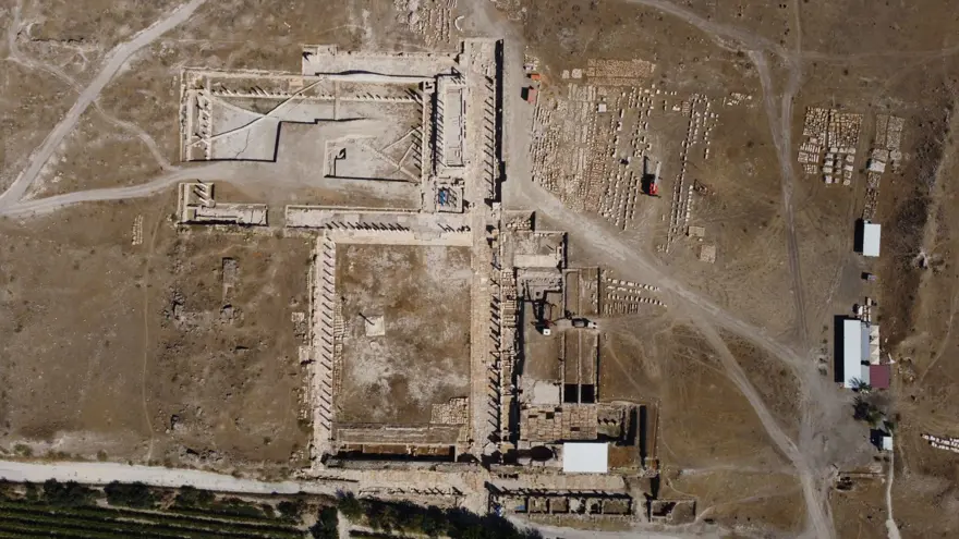 Tripolis Antik Kenti'nde 2 bin yıllık kanalizasyon bulundu 