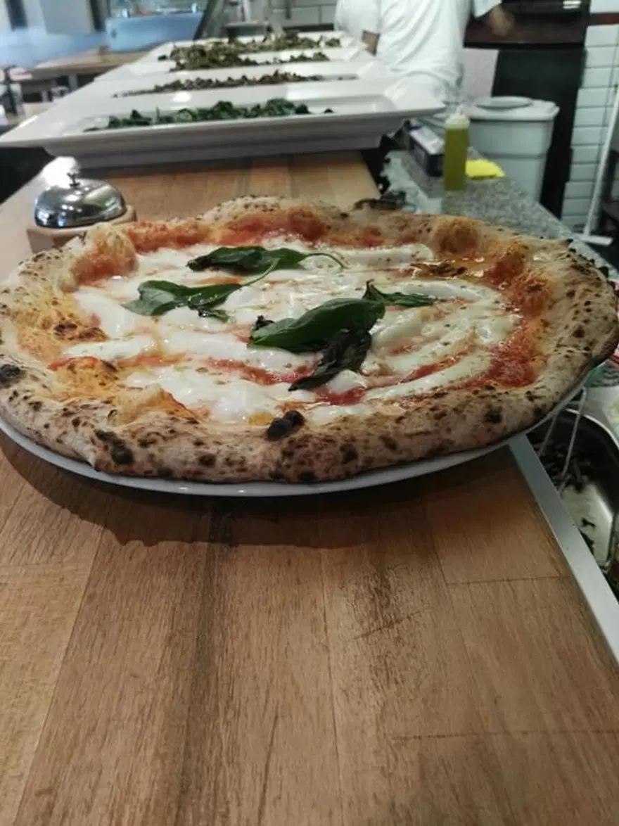 Dünyanın en iyi 70 pizza restoranı belli oldu (Türkiye'den 2 yer listede) 2 Dünyanın en iyi 70 pizza restoranı belli oldu (Türkiye'den 2 yer listede) 2