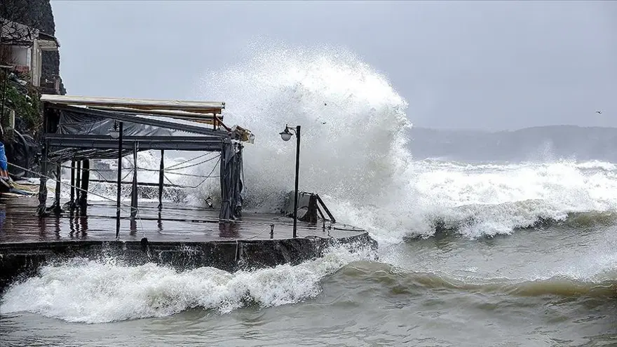 Soğuk hava dalgası başladı, İstanbul'da sıcaklık 20 derece birden düşecek 5
