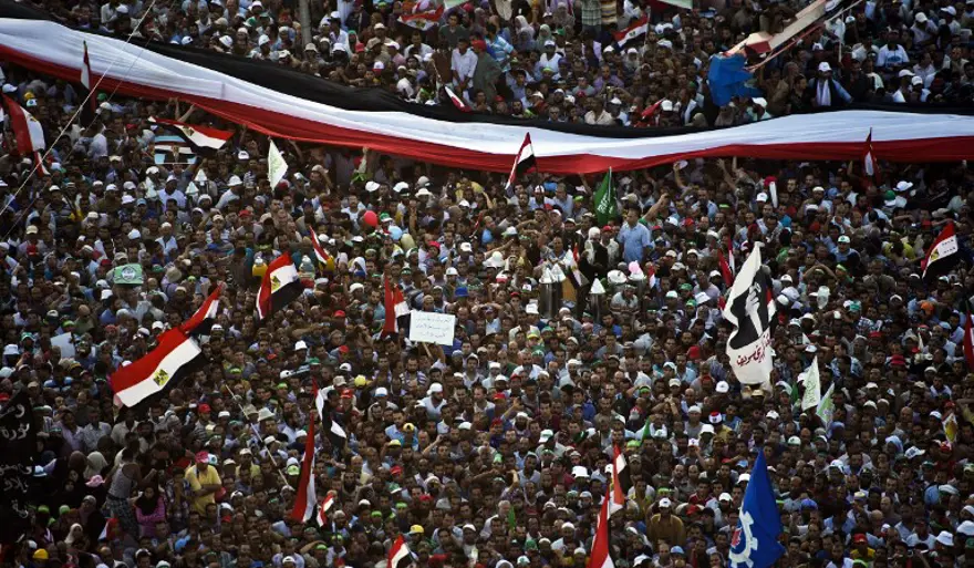 Mursi'ye 'istifa et' isyanı 32