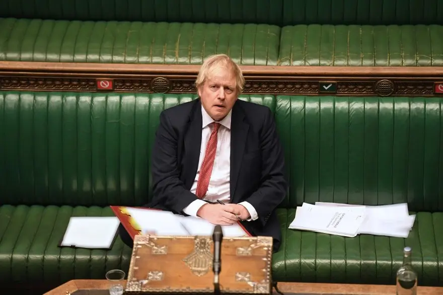 Birleşik Krallık'ta karantina iki hafta önce uygulansaydı 30 bin hayatkurtulabilirdi 11