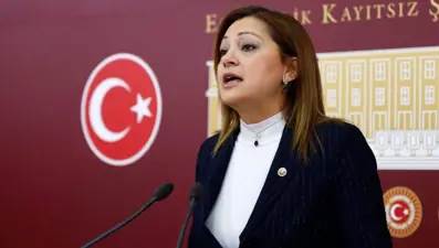 Burcu Köksal kimdir, kaç yaşında? CHP Afyonkarahisar Belediye Başkan Adayının biyografisi
