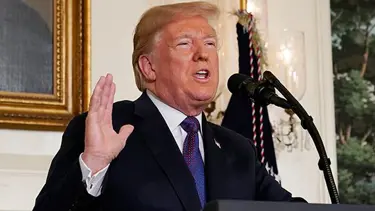 Trump yine Fed'i hedef aldı