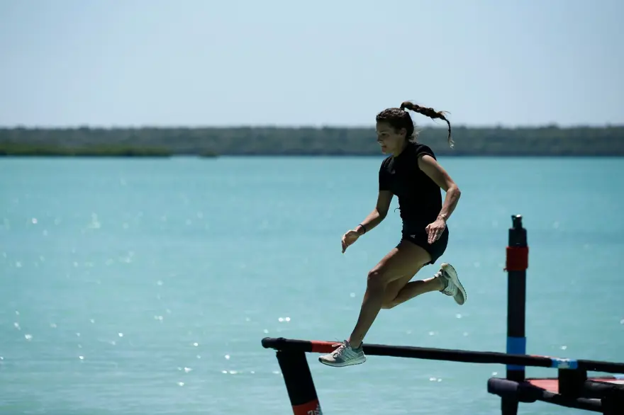 Survivor'da kim elendi?  (Nisa Bölükbaşı kimdir? - 30 haziran ayrıntıları) 22