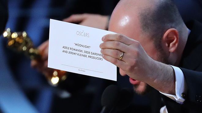 Oscar'da yanlış anons skandalı (En iyi film Moonlight)