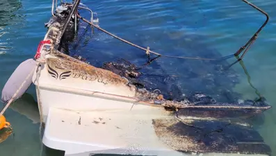 Marinadaki yangında teknelerden geriye iskeletleri kaldı